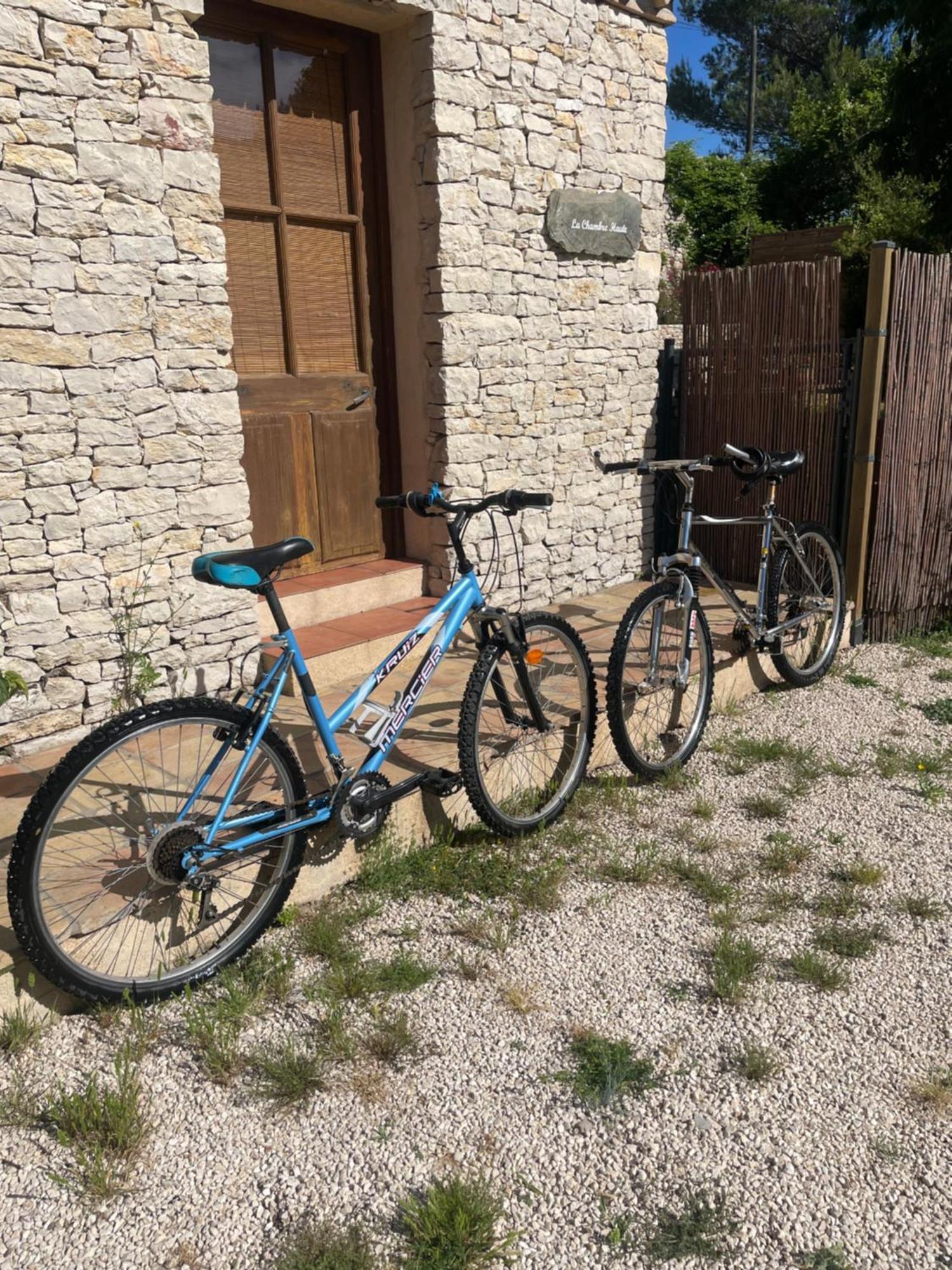 La Chambre Haute Nîmes Exterior foto